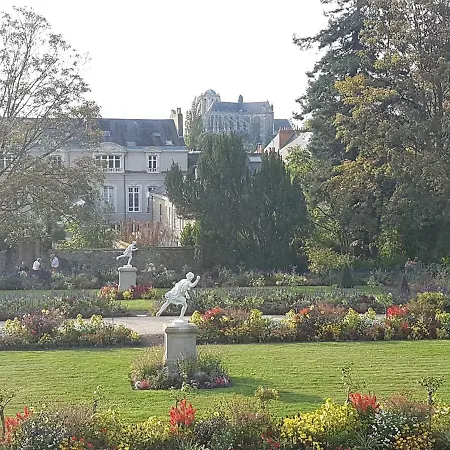 Comme A La Maison * Le Mans